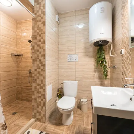 Апартаменты Two Bedroom Cathedral View *