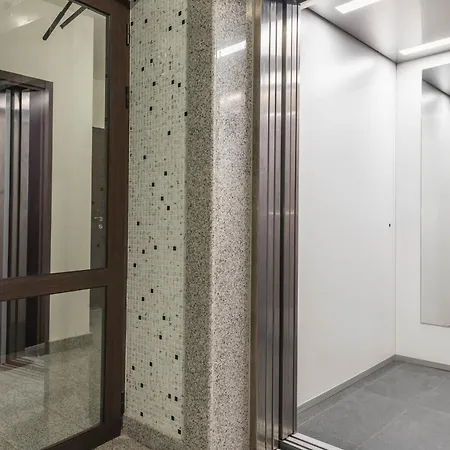 Апартаменты Two Bedroom Cathedral View Варна