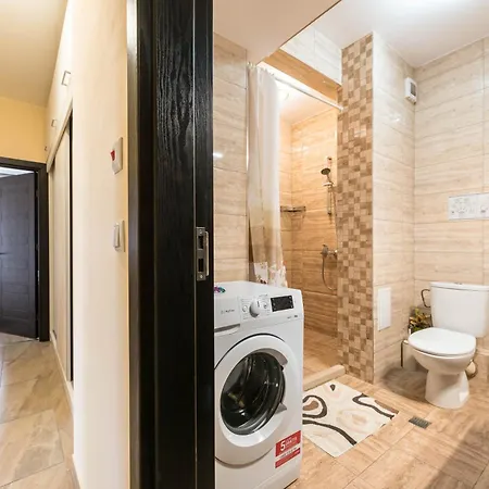 Two Bedroom Cathedral View Апартаменты *
